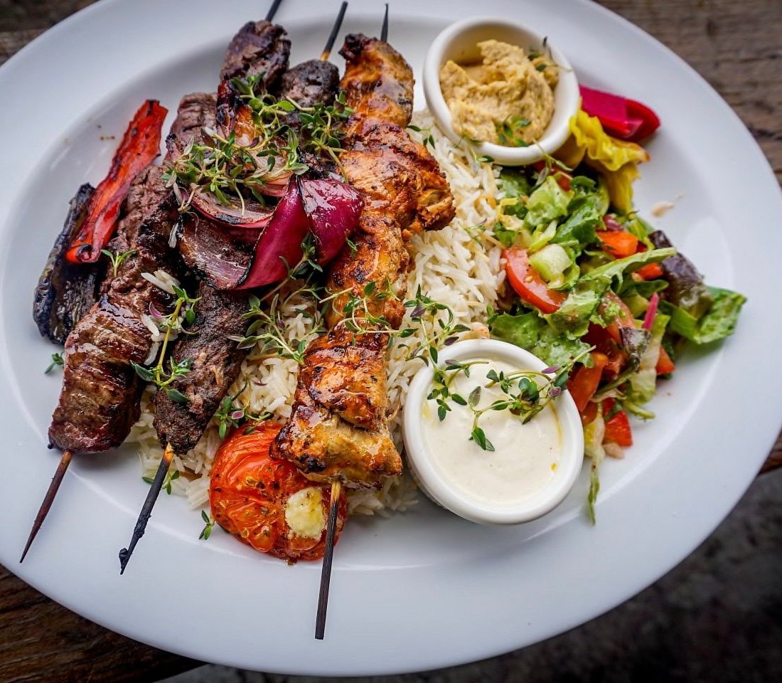 Dametra Cafe signature dishes Greek Combination Platter
Greek Chicken Kebab
Fisherman's Cioppino